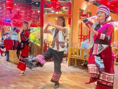 -老滇山寨•云南特色菜•地方菜•民族风情歌舞表演(金碧店)