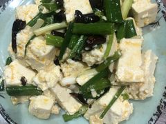 小葱拌豆腐-门家大院铁锅炖·KTV·包房(浑南店)