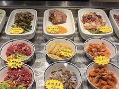 -侬佳蒸菜馆(听潮店)