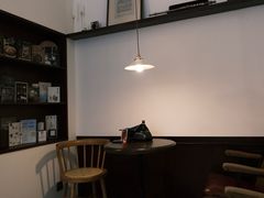 -Café Monson