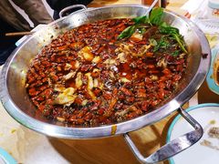 经典红锅-蛙一刀·麻椒鱼火锅(金仙桥店)