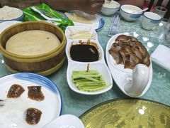 -六和聚传统烤鸭.天津菜(和平店)