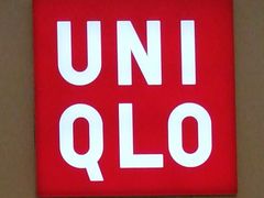 -优衣库(上海正大广场店)