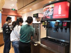 -The Habit Burger Grill 哈比特汉堡(爱琴海店)