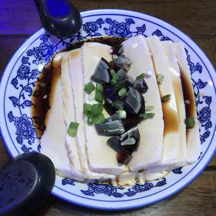 俏巴蜀烤鱼坊(涿州钻石广场店)-"[薄荷]环境:在钻石广场五楼,之前已经