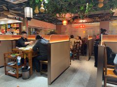 -乡土黄·鲜牛肉火锅·小龙虾(兴业街店)