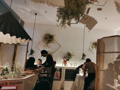 -春树下·树屋花房西餐厅(罍街AS1980店)