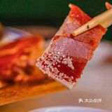 点上一份招待朋友真的很能拿得出手～- 鸿运脆皮乳猪