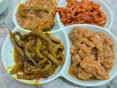 -晓宇盒饭(民安街店)