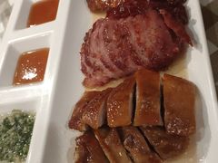 -新大咀港式茶餐厅(宝山万达店)