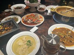 -鱼窝棚柴火铁锅炖(富山屯店)