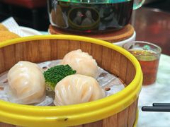 -蝴蝶里·粤菜·点心(滨江龙湖店)