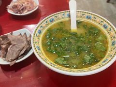 -金杨拉面王小吃面馆·牛三宝面·红烧牛肉粉