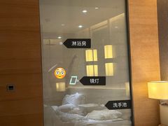-重庆解放碑威斯汀酒店