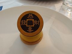 -广州塔卢特斯法国旋转餐厅