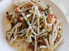 雪菜芦苇根肉丝-品鲜村农家菜·阳澄湖大闸蟹(总店)
