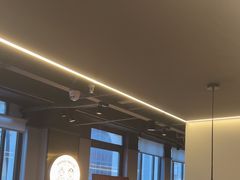 -胖哥俩肉蟹煲(上海悦荟广场店)
