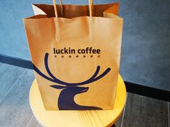 -瑞幸咖啡(新世界中心店)