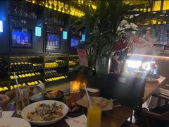 -Vinup薇葡·葡萄酒自助Bar(江宁路店)