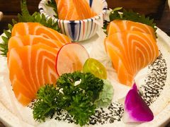三文鱼刺身-桃太郎寿司料理(南坪店)