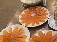 -三文彩虹鳟鱼庄