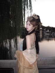 -一揽芳华汉服旗袍体验馆(拙政园店)