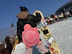 -浙东第一尖雪山欢乐谷