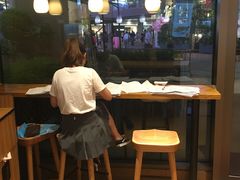 -The Habit Burger Grill 哈比特汉堡(爱琴海店)