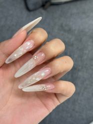 -LynLyn琳林美甲美睫