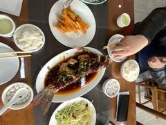 -微山岛春天里酒家