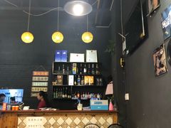 -麻屋手抓海鲜(防城港总店)