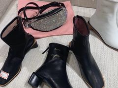 -Acne Studios(芮欧百货店)