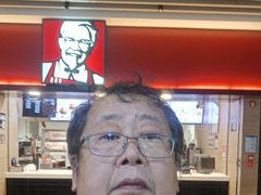-肯德基(南京站A2检票口楼上)