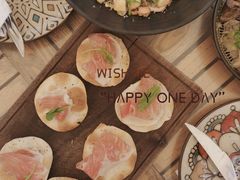 -LENBACH兰巴赫西餐啤酒坊(大连东港店)