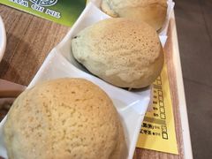 酥皮焗叉烧包-添好运点心专门店(中环IFC店)