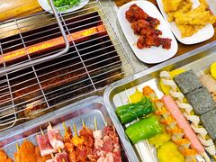-哈尔滨小酒馆·鲜肉现穿自助烧烤(康新花园店)