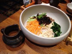 鸡丝凉米线-云海肴·汽锅鸡·云南菜(天津国金汇店)