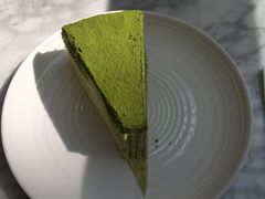 lady M 抹茶千层-天然豚骨拉面专门店 一兰(铜锣湾店)