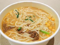 米粉-荀记肉夹馍(欧亚卖场店)