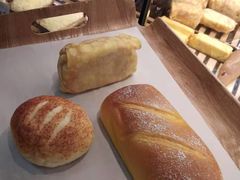 -东哥面包(江宁大润发店)
