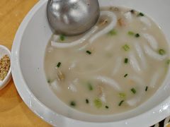 -鹏城人家海鲜酒家·23年老字号(较场尾店)