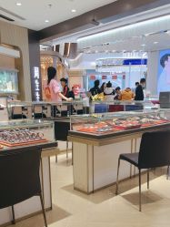 -周生生Chow Sang Sang(新世界店)