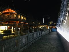-阿婆情腊排骨火锅(饮玉巷店)