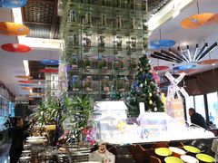 -三英温泉度假酒店-自助餐厅