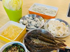 -杨老板·海鲜集市火锅·鲜切牛肉(中防万宝店)