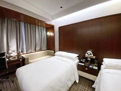 -上海龙之梦万丽酒店