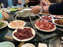 -周老三跷脚牛肉·全牛火锅(非遗传承店)