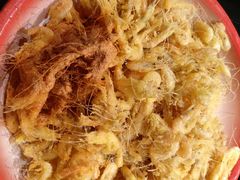 -鱼窝棚柴火铁锅炖(富山屯店)