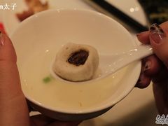 带馅儿的鱼丸-神洲四海大酒楼(王府井澳门中心店)