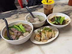 -颂记牛肉粉